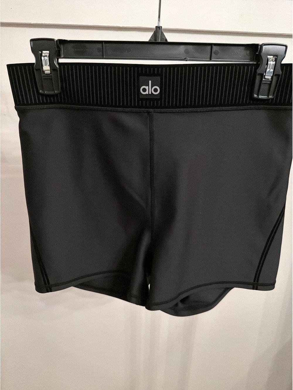 Alo Black Athletic Shorts Large